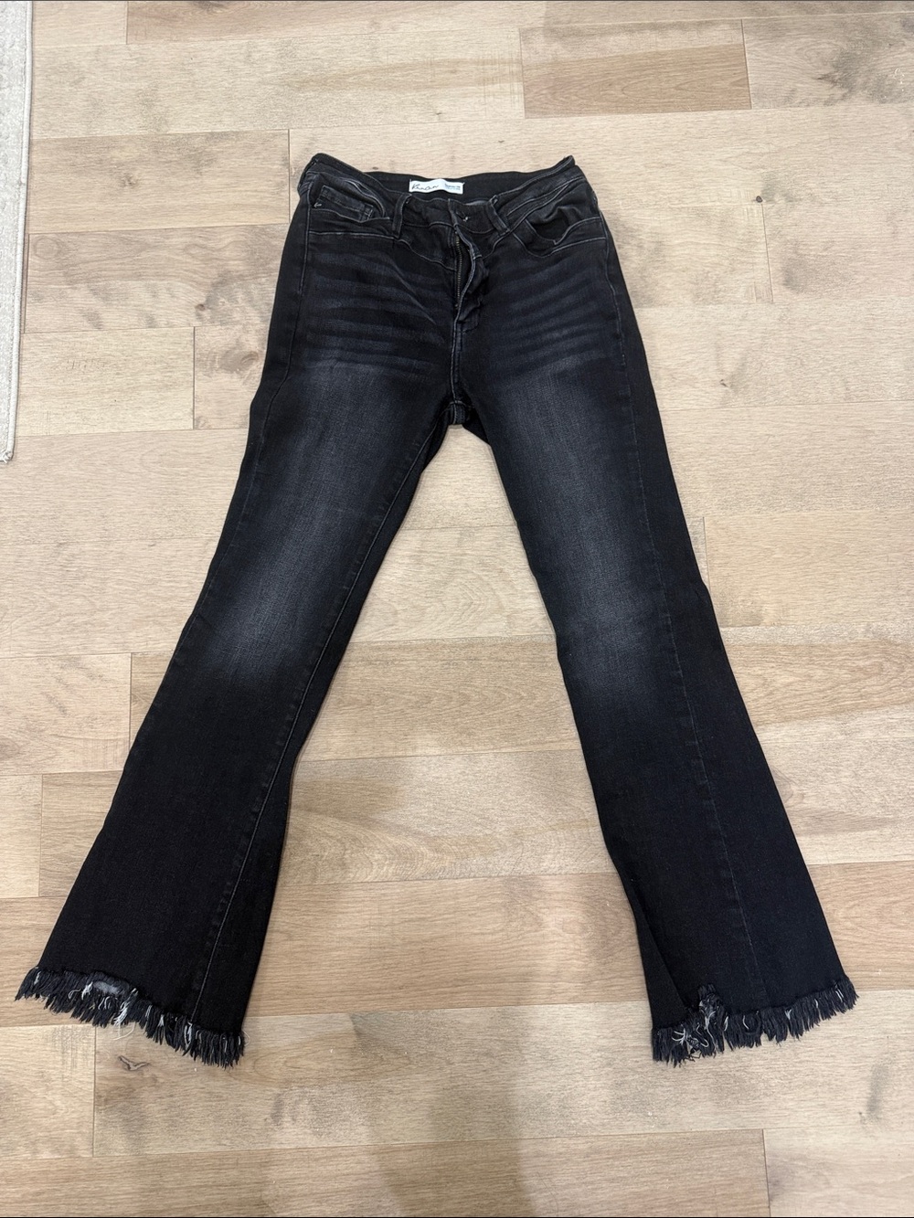 Women’s KanCan Black Frayed Hem Jeans